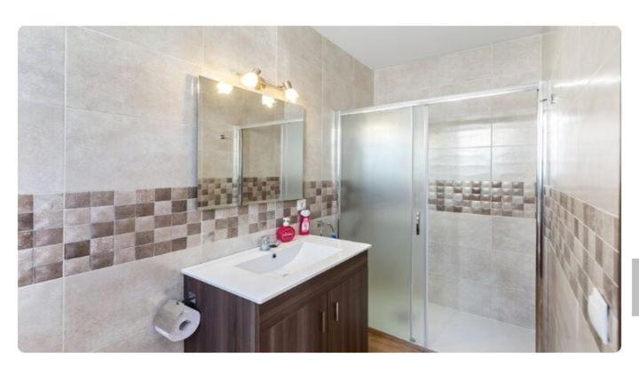 Apartamento En Olvera Con Garaje Kültér fotó